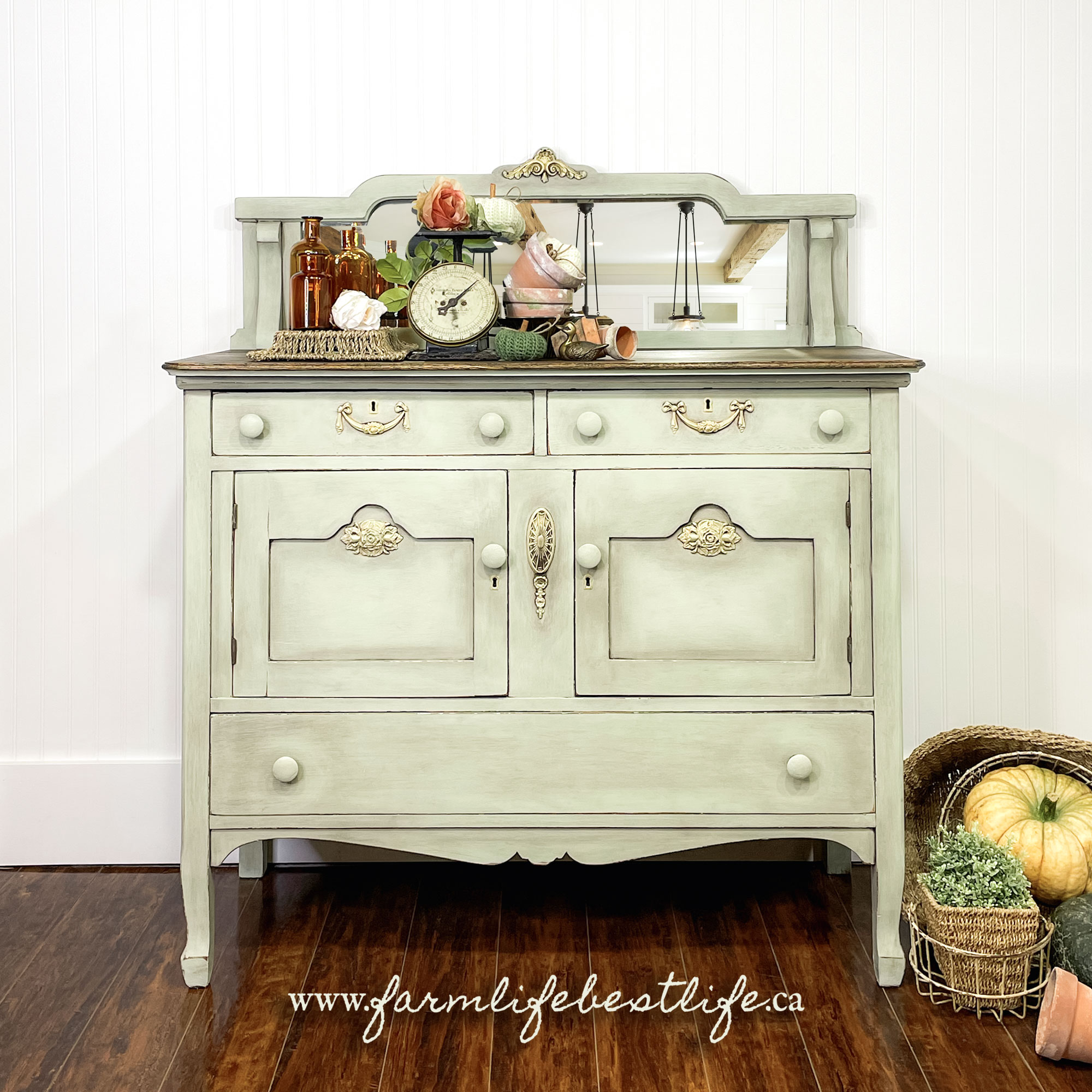 Farmhouse Furniture