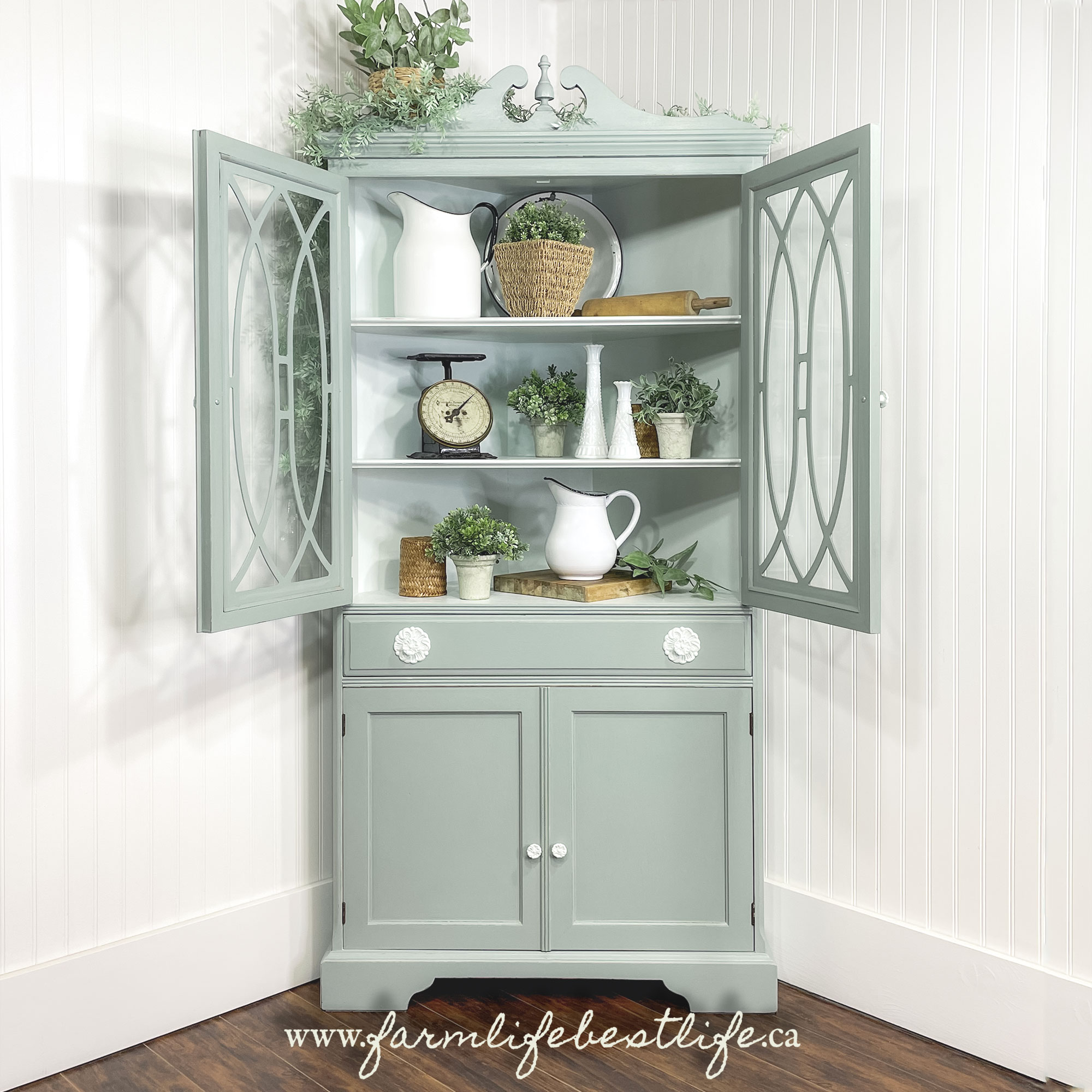 Farmhouse Furniture