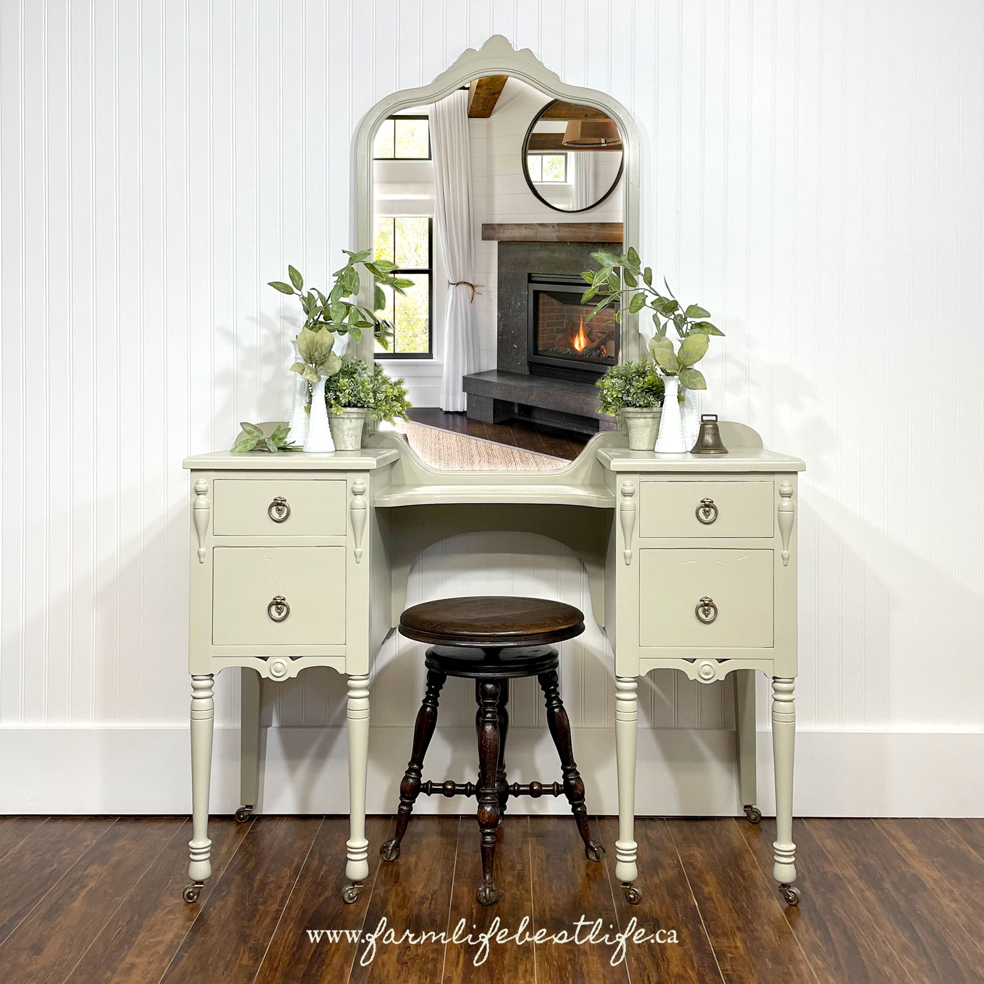 Farmhouse Furniture