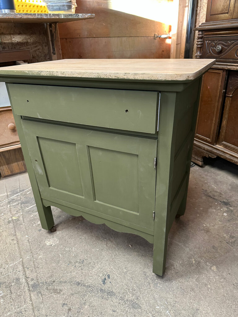 Antique Washstand Makeover